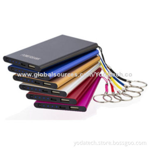 Power bank XCQ is ultra-thin, genuine leather appearance and has a mobile phone holster texture